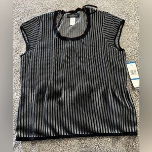Jones New York sleeveless blouse